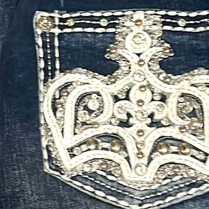 Size 3 boot cut jeans fit for juniors and women, have a lot of stretch to them